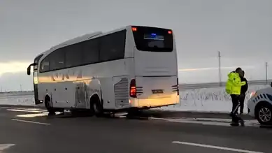 Otomobil-Otobüs Kazası: 1 Yaralı