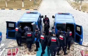 Aksaray'da 5 Aile Üyesi Yakalandı