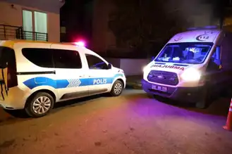 Polisin Tabancasından Çıkan Kurşun Çocuğu Yaraladı