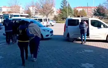 Aksaray'da 115 Bin TL'lik Altın Hırsızlığı! 3 Kadın Tutuklandı