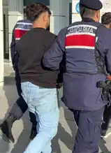 Aksaray'da Bonzai Operasyonu: 1 Kilo Uyuşturucu Ele Geçirildi