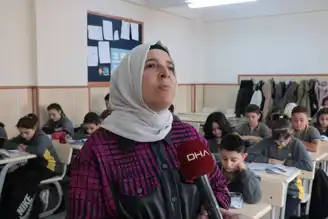 Görme Engelli Öğretmen: 'Engelim Mesleğime Engel Değil'