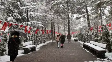 Yoğun Kar Yağışı: 9 İlde Okullar Tatil!
