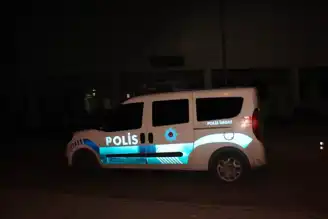 Polisin Silahı Kazayla Ateş Aldı, Çocuk Yaralandı