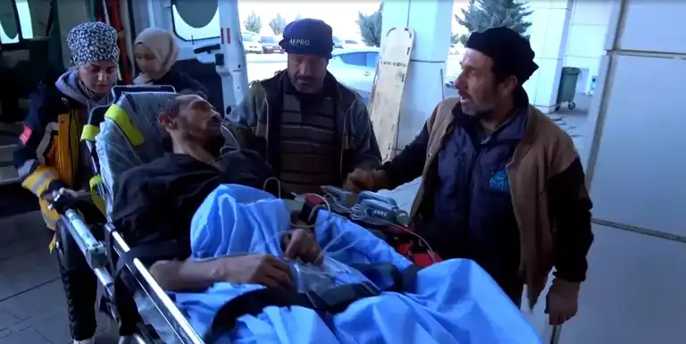 Aksaray'da İşçi Elektrik Çarpmasıyla Ağır Yaralandı