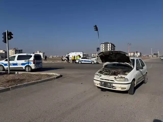 Aksaray'da İki Trafik Kazası: Dört Yaralı