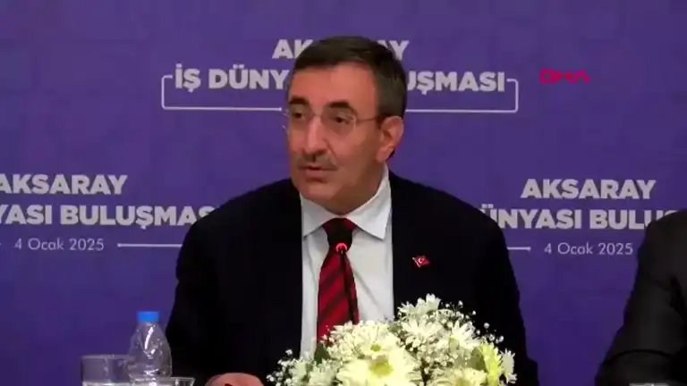 Yılmaz: Enflasyon Düşüşte, Büyüme Hedefi %4