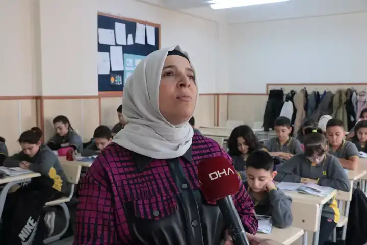 Görme Engelli Öğretmen: 'Engelim Mesleğime Engel Değil'