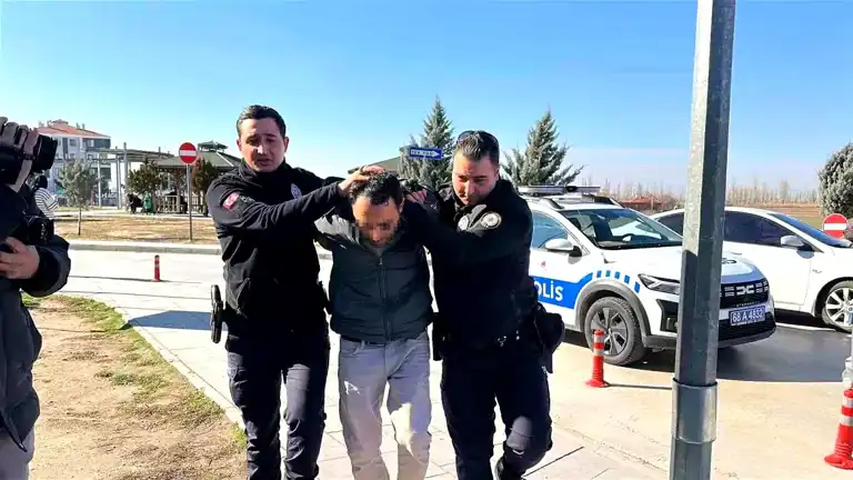 Komşusunu Bıçaklayan Şahıs Serbest!
